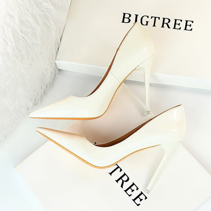 Elegant Glossy Patent Leather Pumps – Women’s Dress High Heels