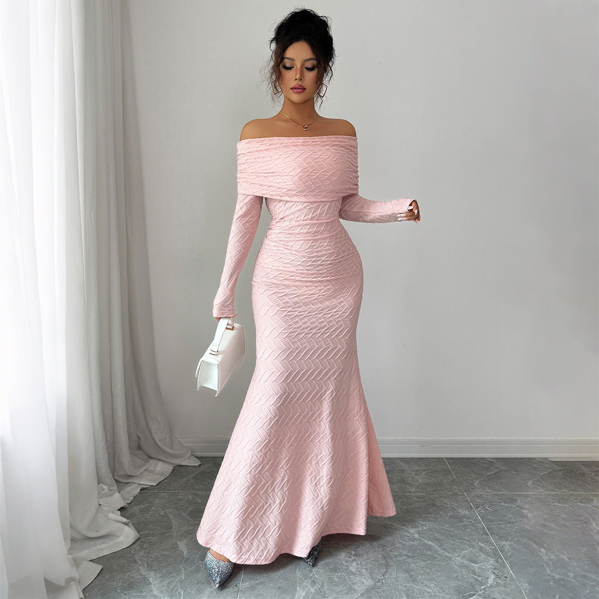 Women's Elegant Off-Shoulder Long Sleeve Dress
