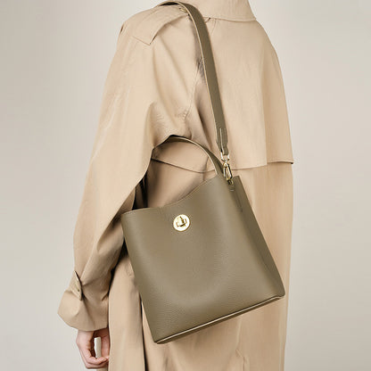 Elegant Large Capacity Leather Bucket Handbag for Women